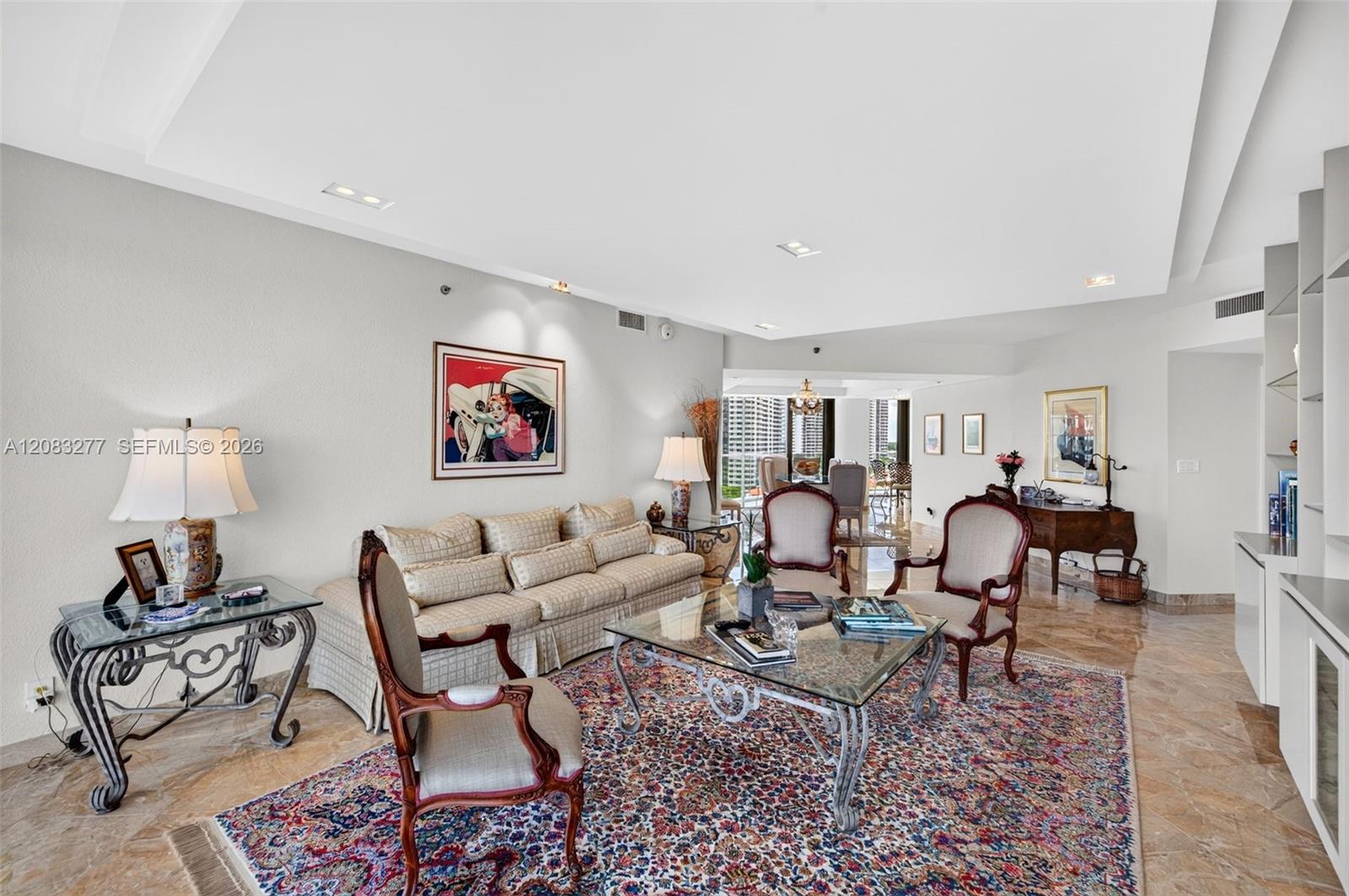 2800 Island Boulevard