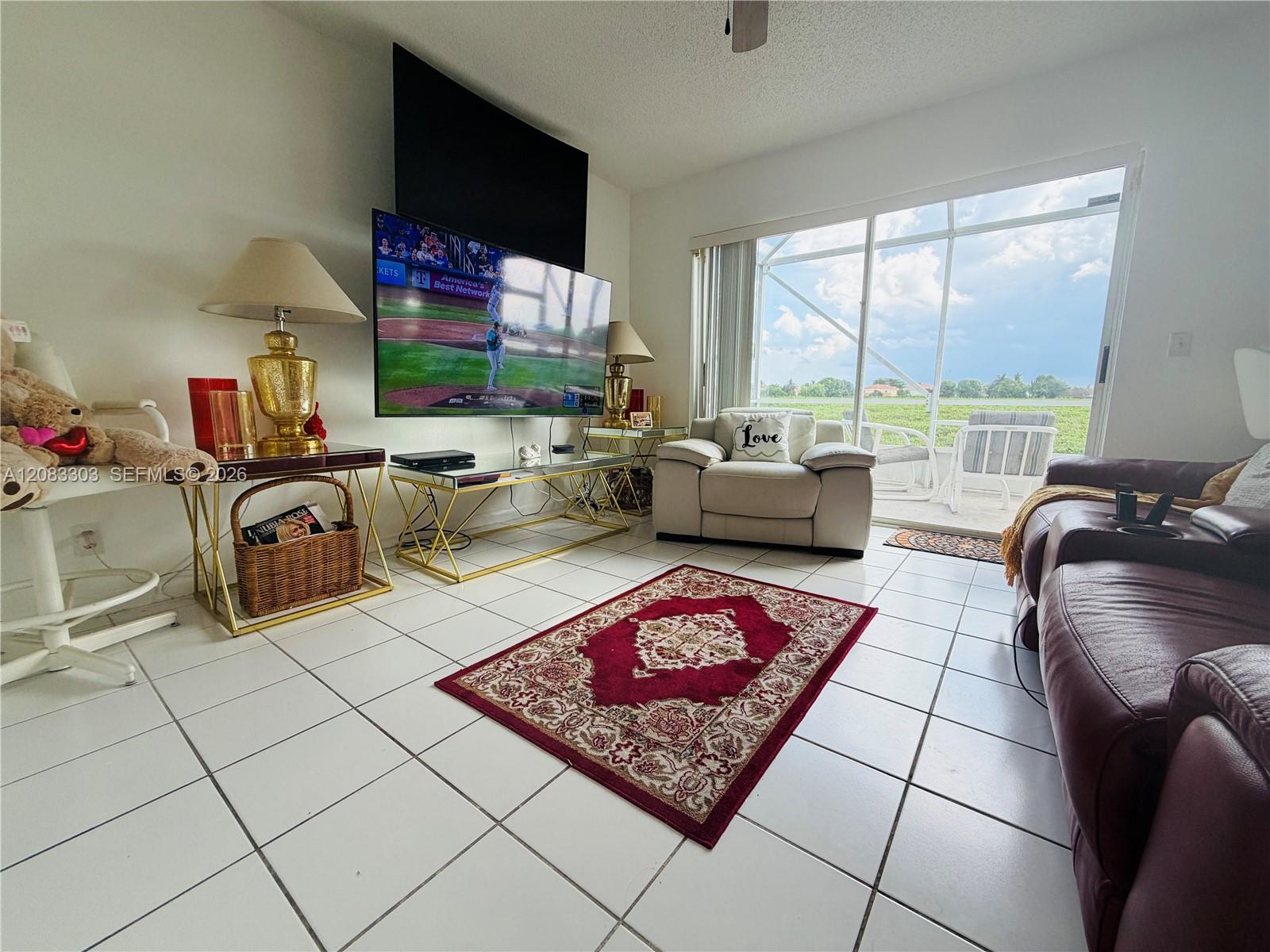 10664 Oak Lake Way