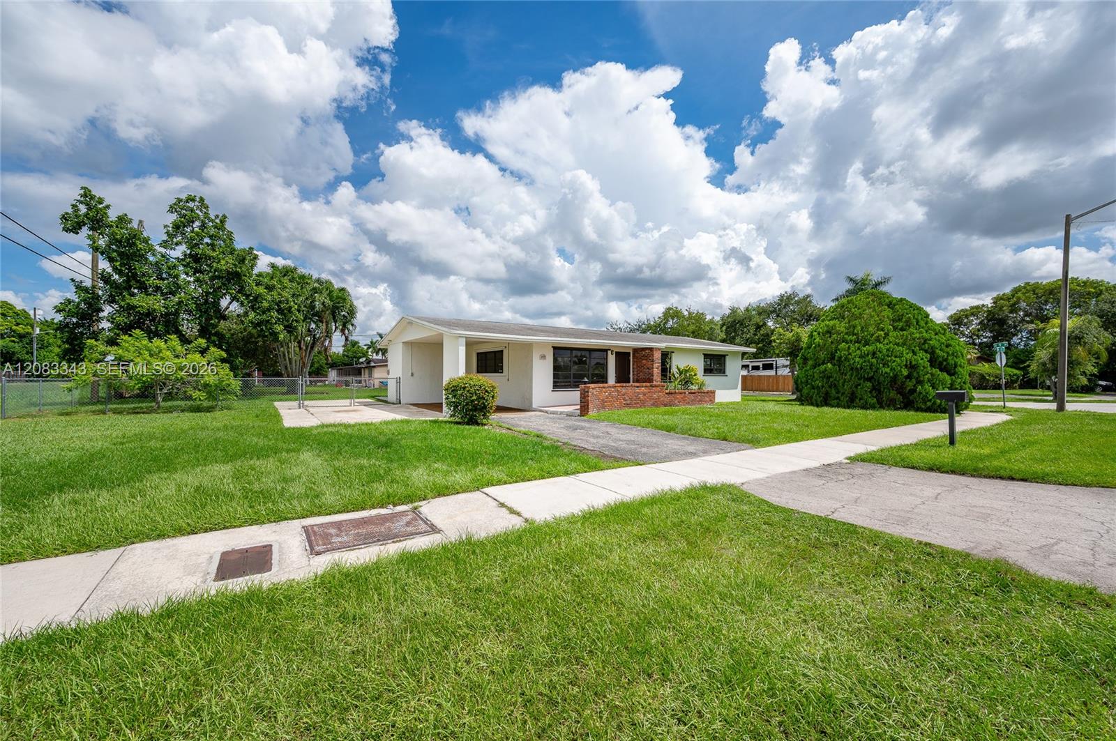 955 NW 15th Street