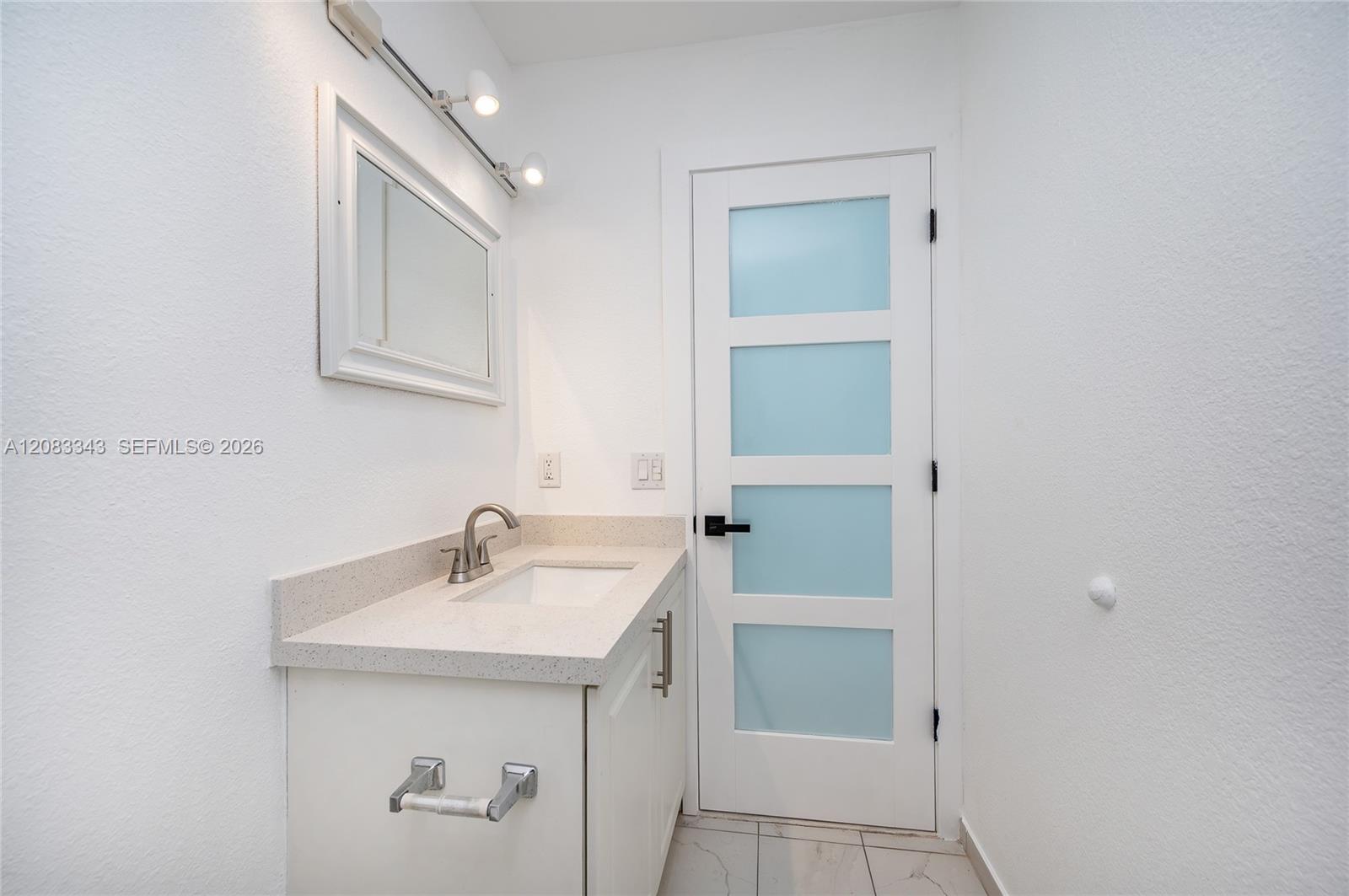 955 NW 15th Street