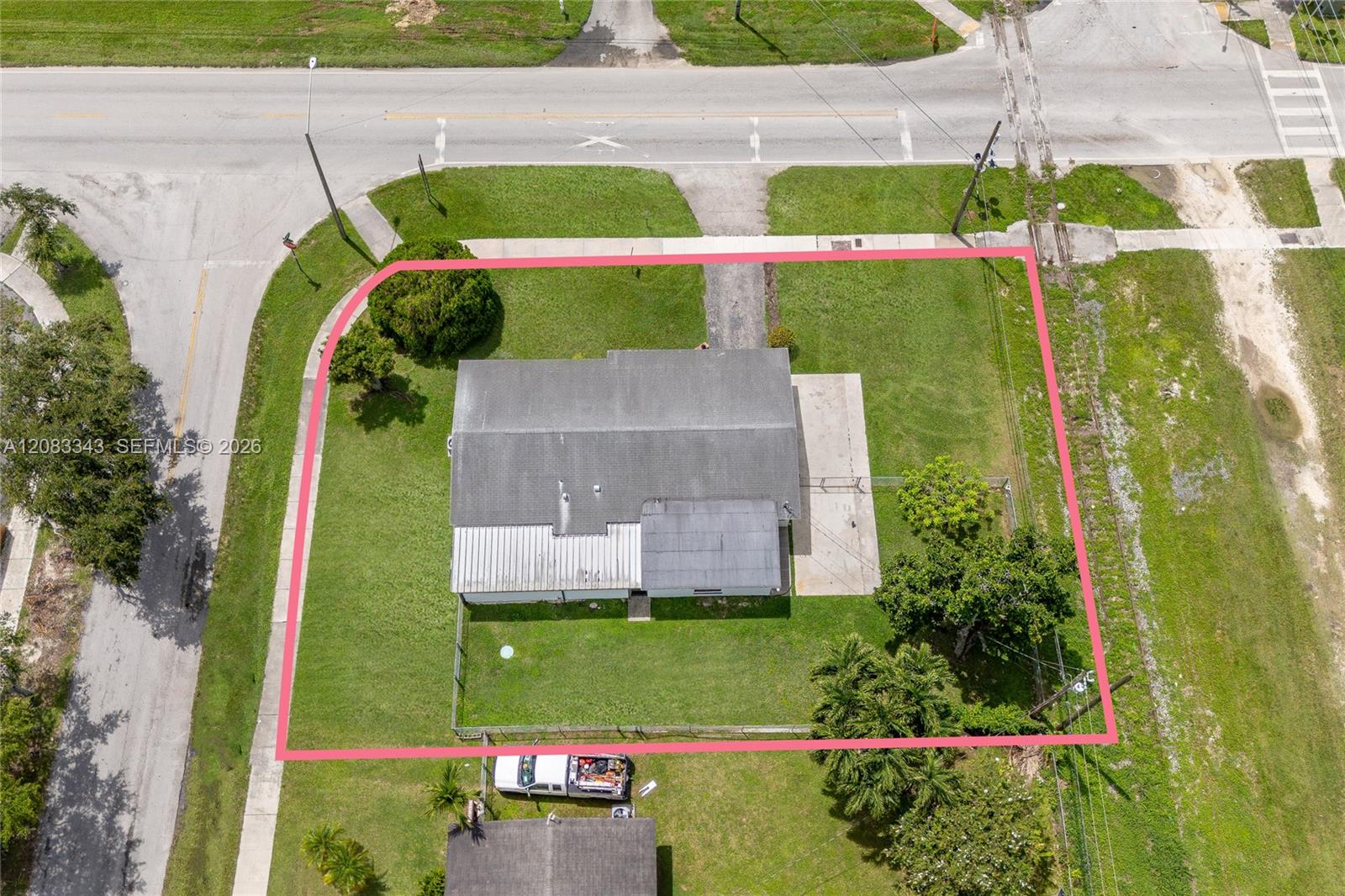 955 NW 15th Street