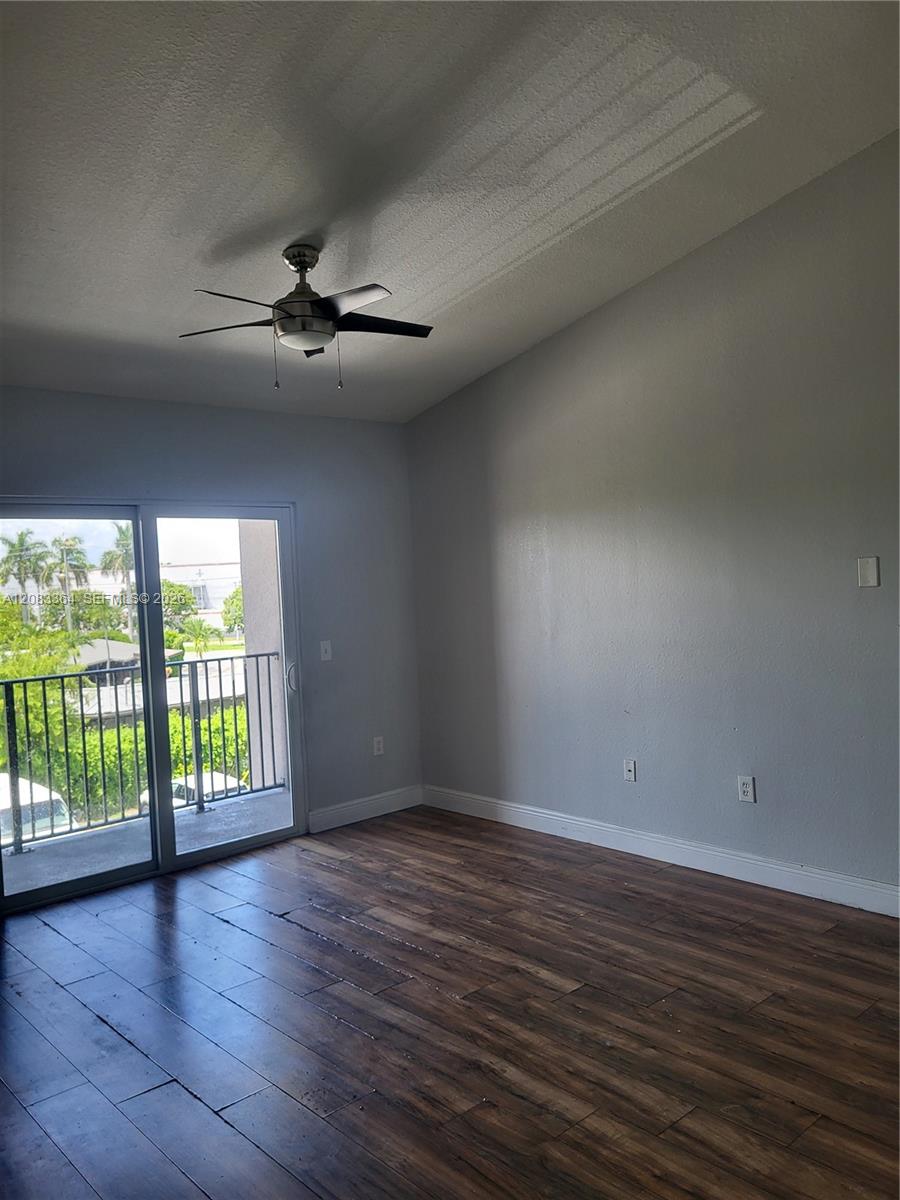 15460 SW 284th Street