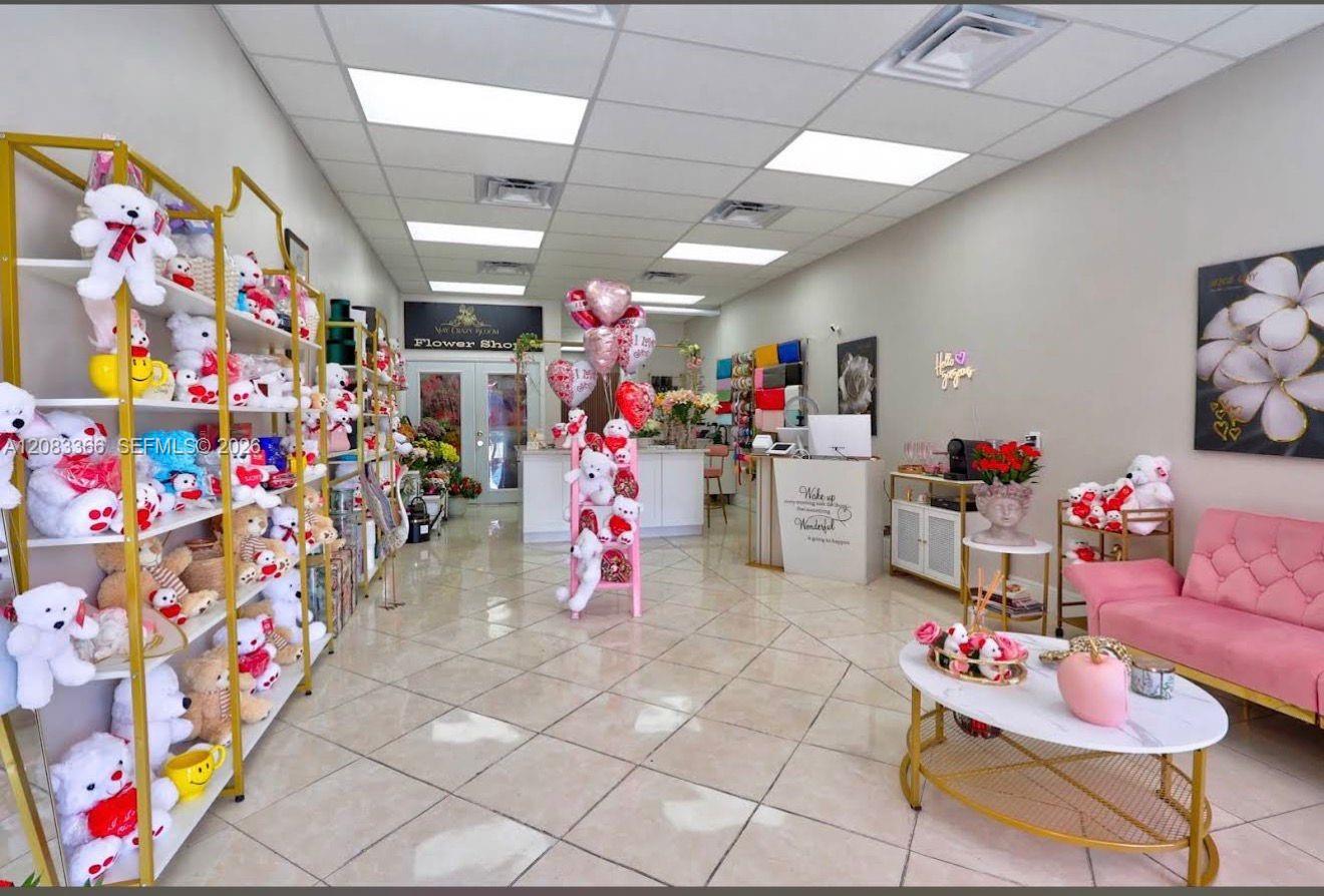 1715 SW 22nd Street