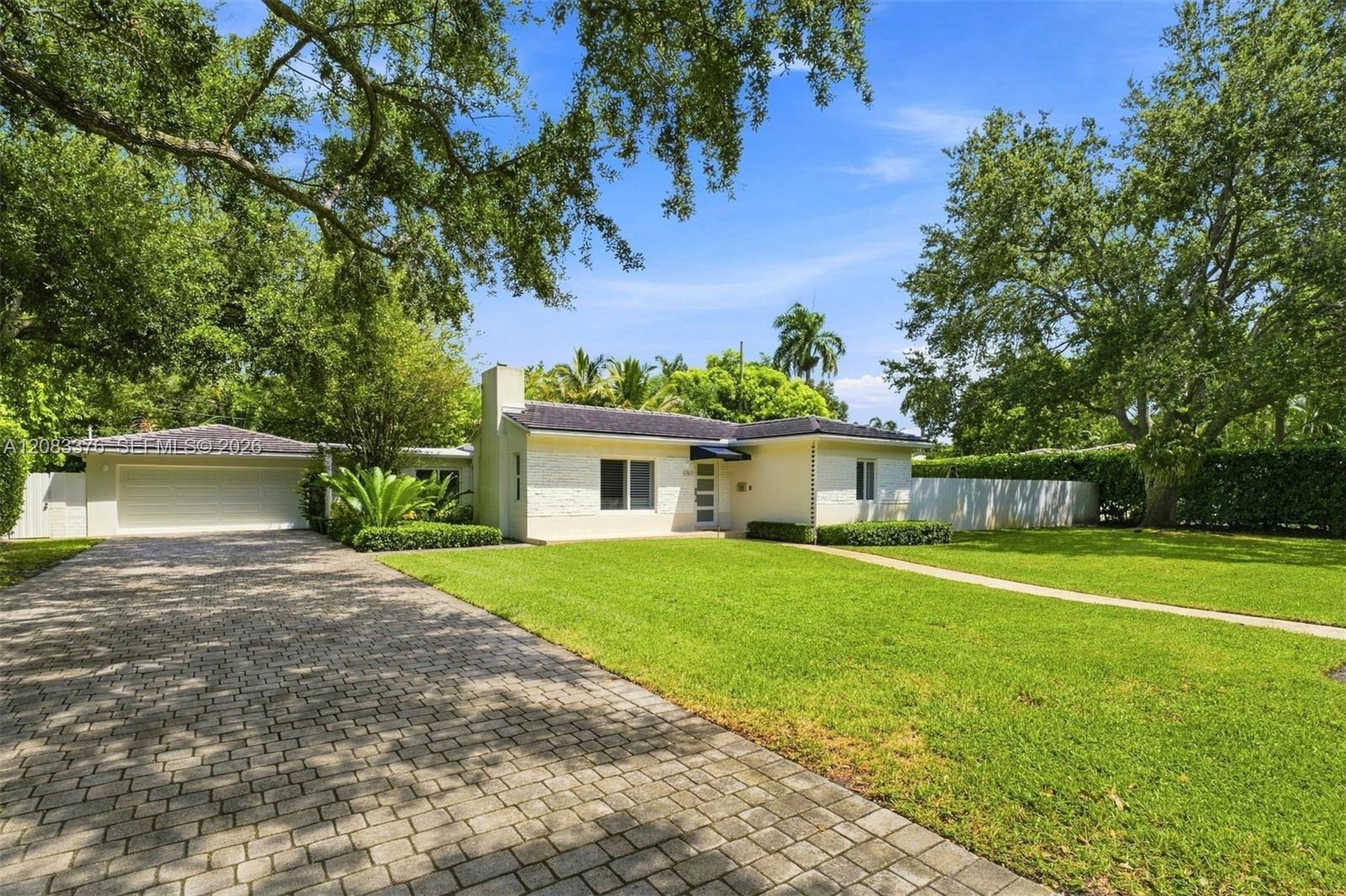 5763 SW 51st Street