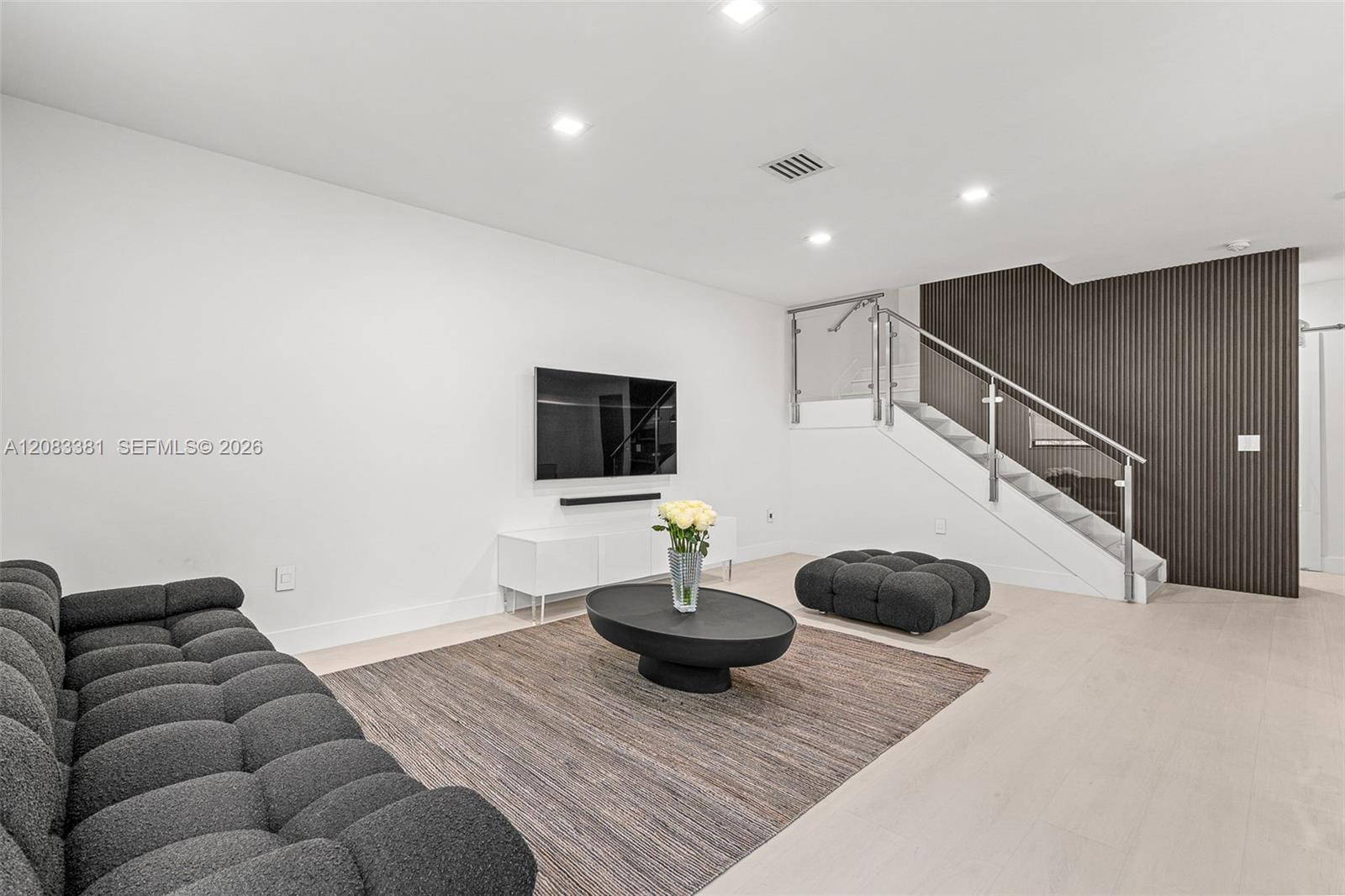 7923 NW 104th Court