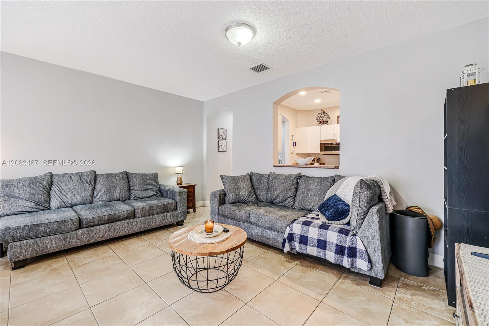 2260 NE 42nd Circle