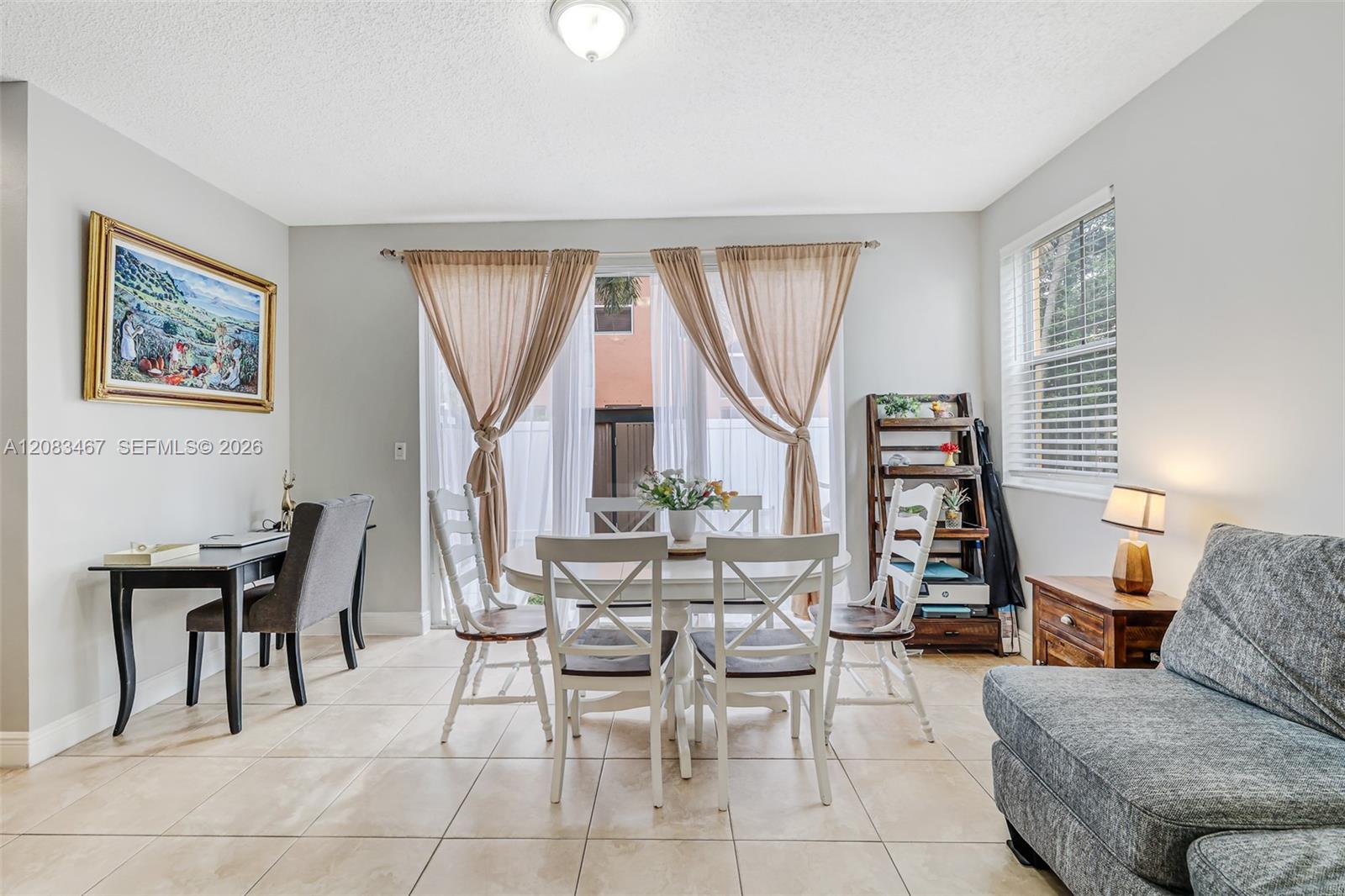2260 NE 42nd Circle