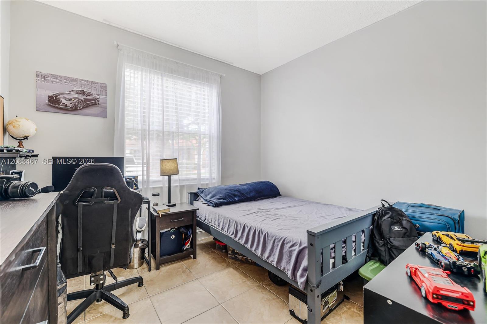 2260 NE 42nd Circle