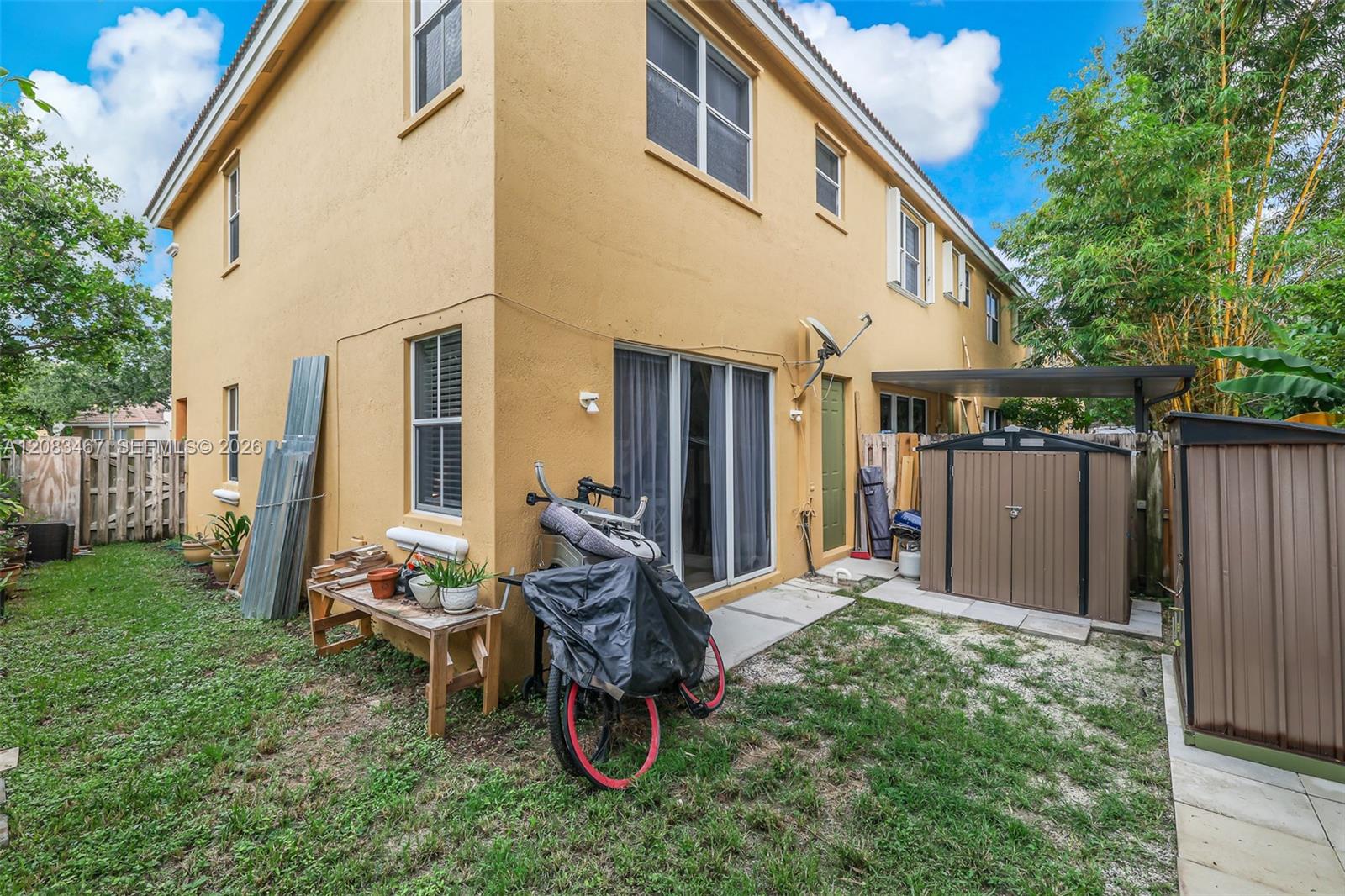 2260 NE 42nd Circle