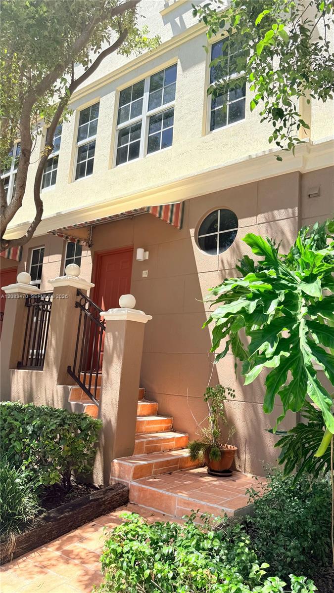 3232 SW 22nd Terrace