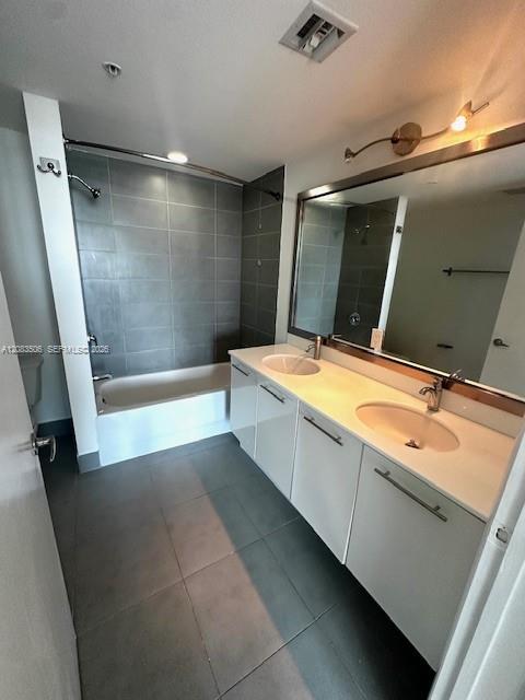 92 SW 3rd Street