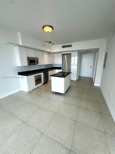 92 SW 3rd Street