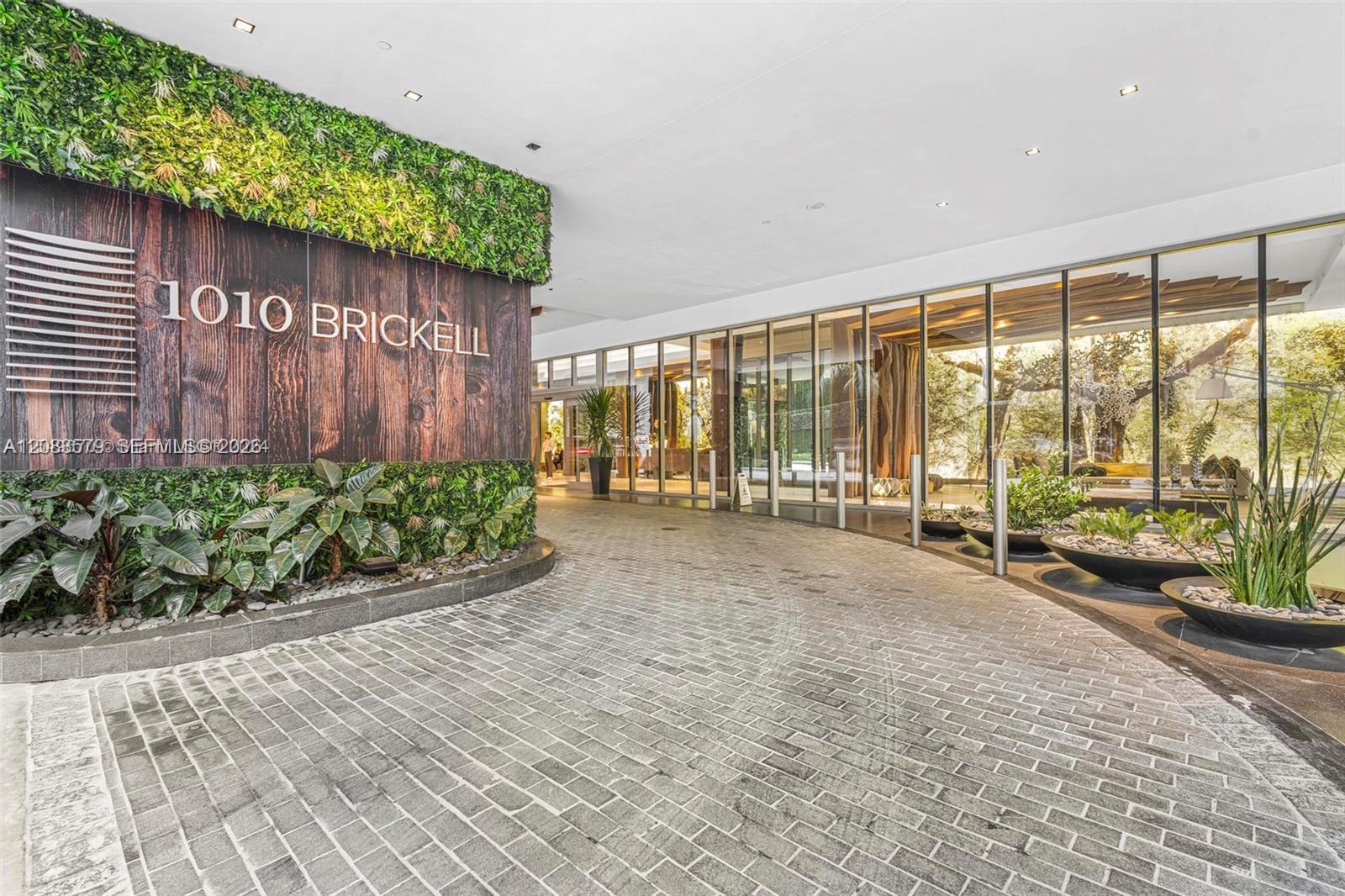 1010 Brickell Avenue