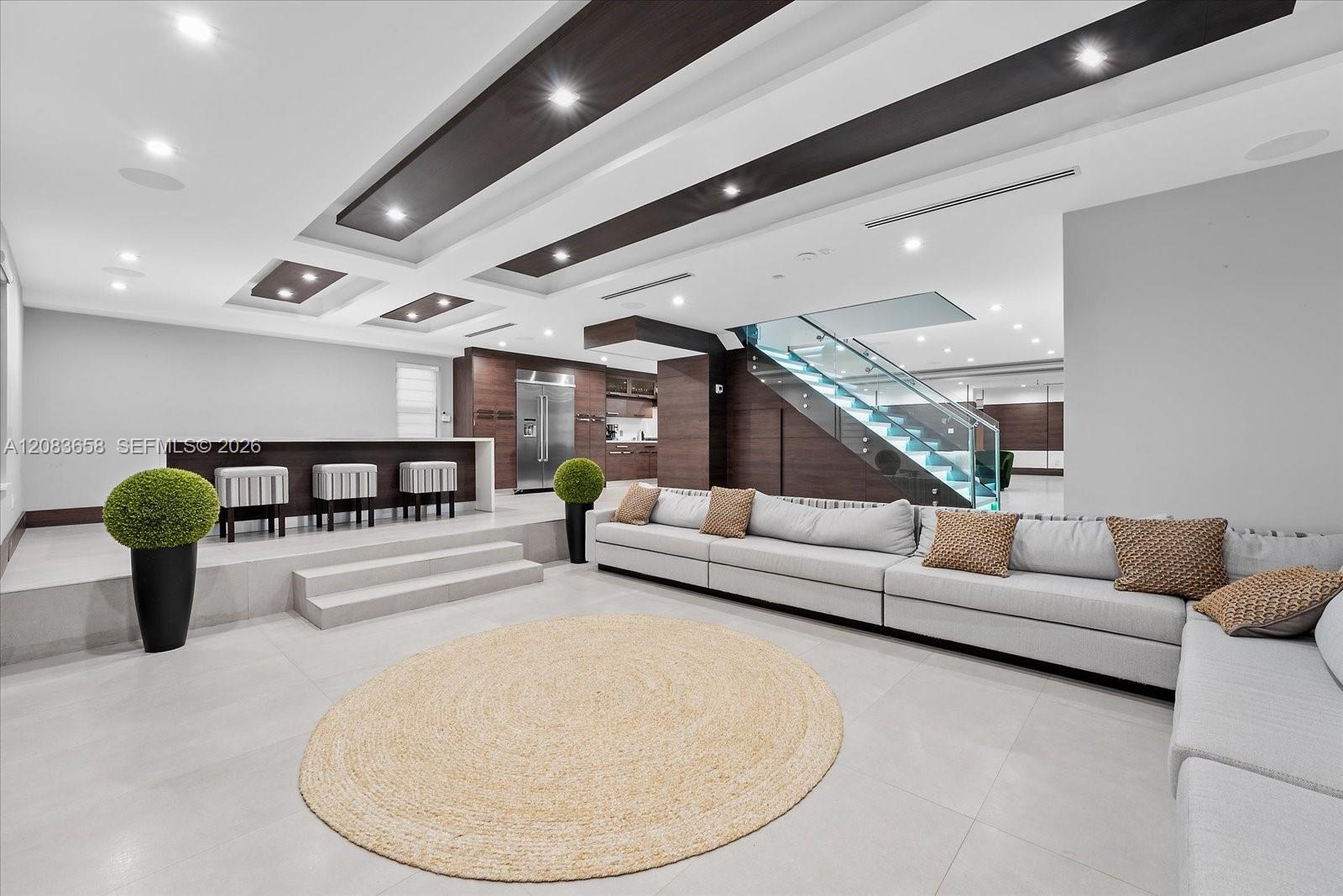 280 NE 156th Street