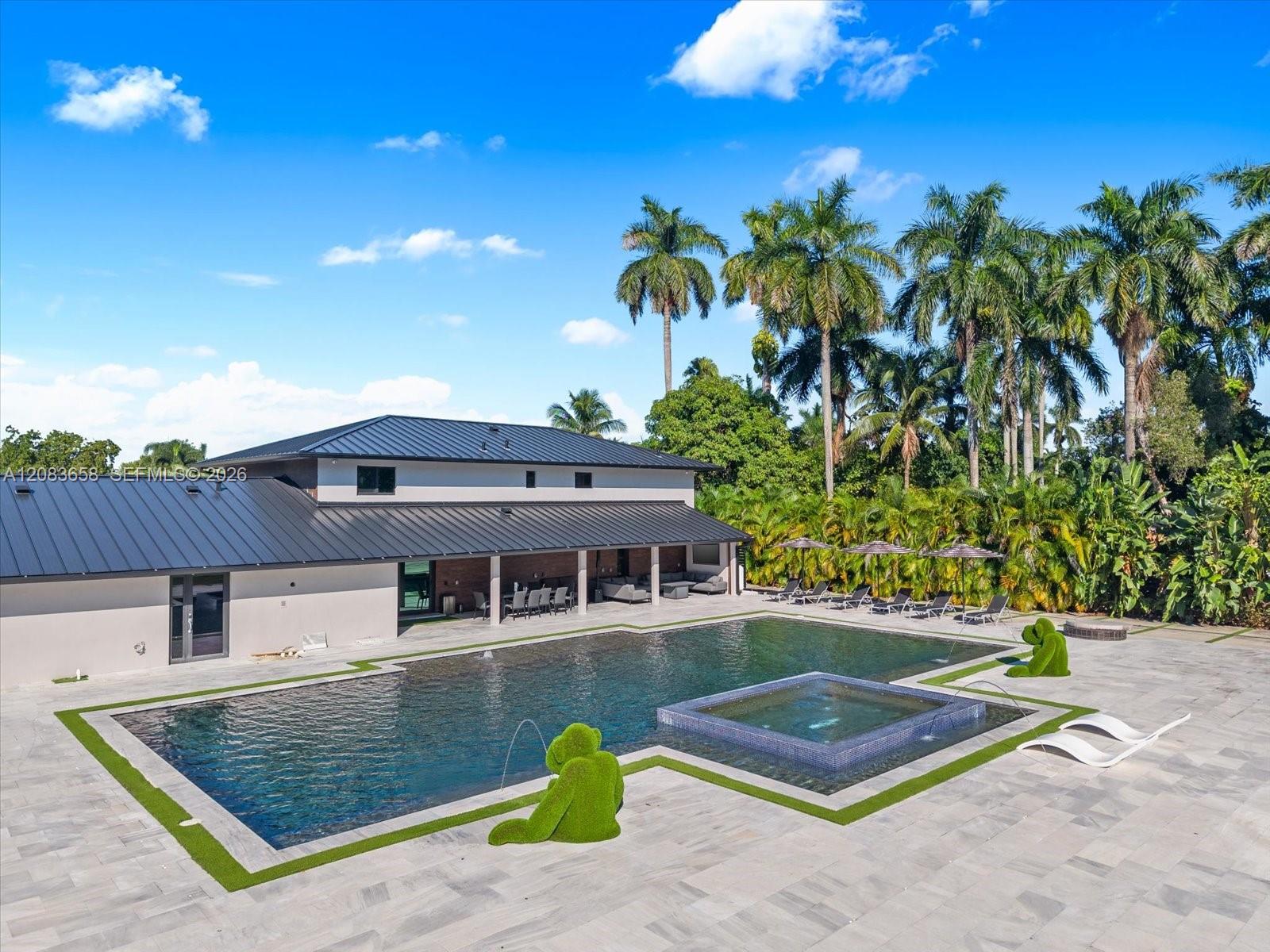 280 NE 156th Street