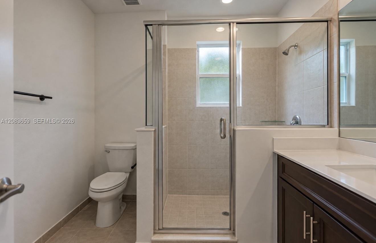 1100 SE 26th Terrace