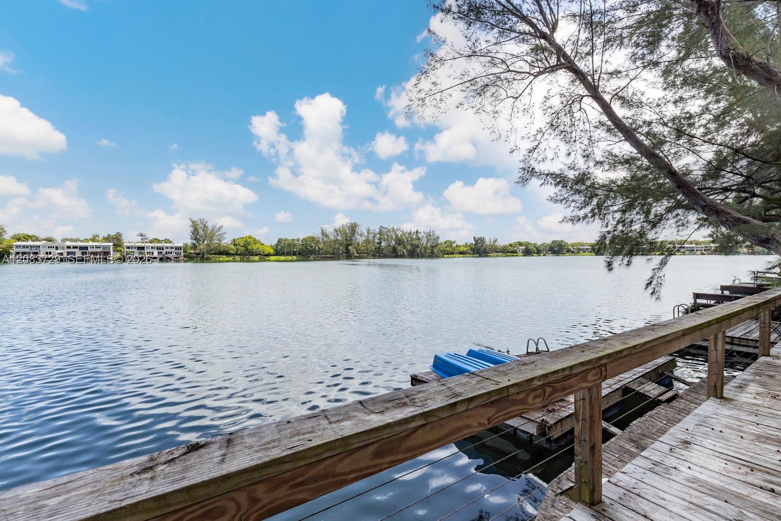 4883 SW 71st Place