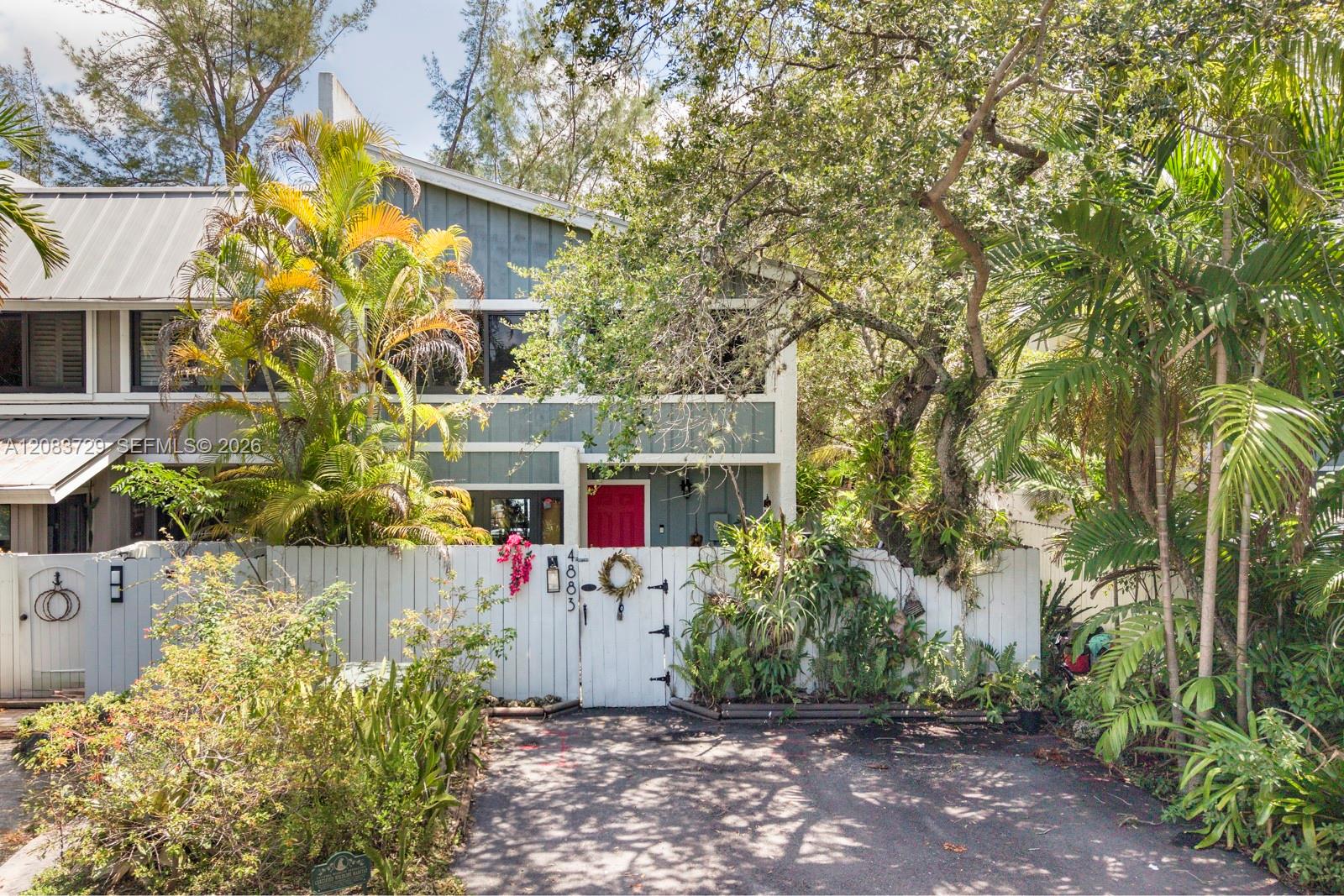 4883 SW 71st Place