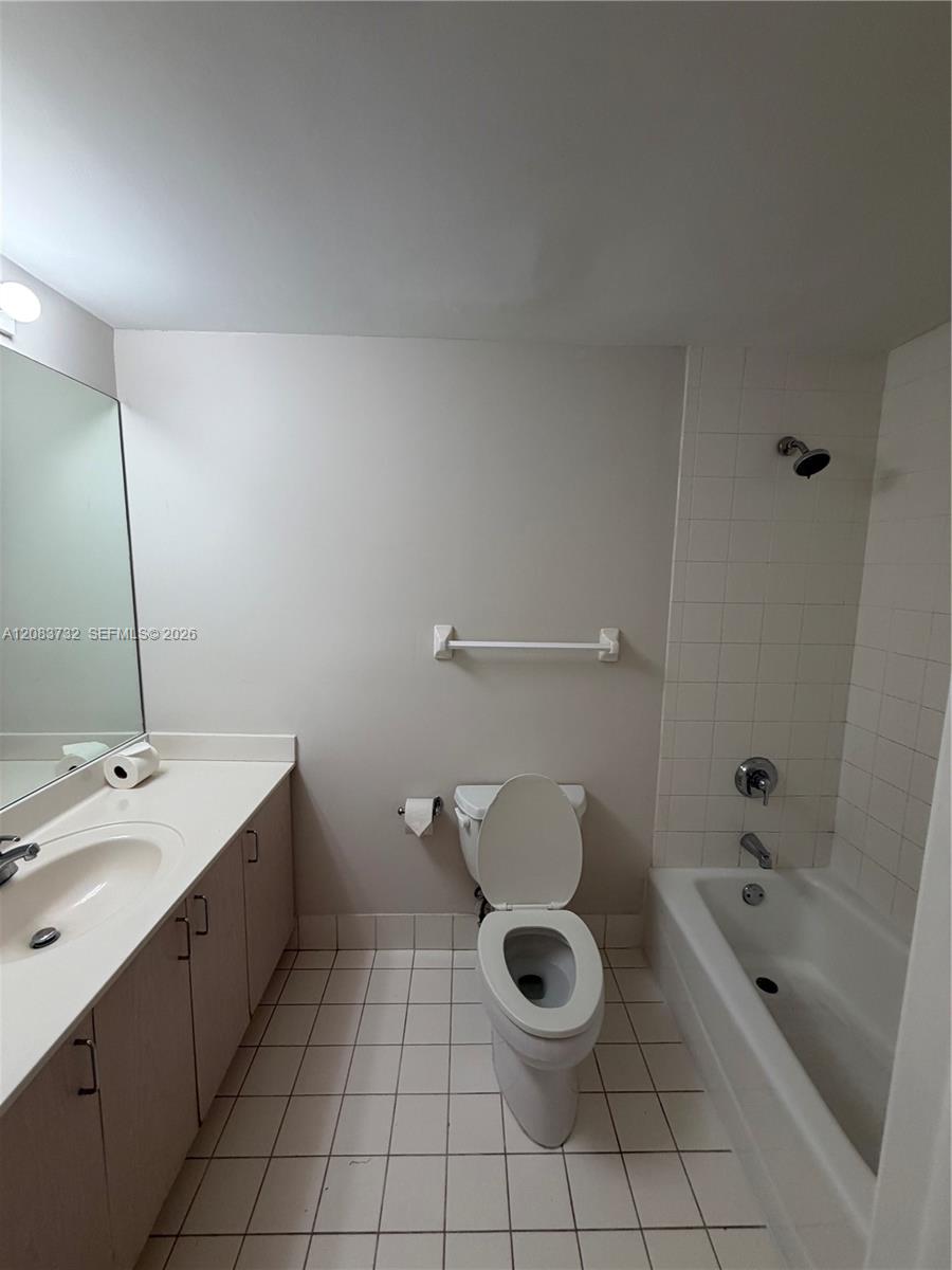 185 SE 14th Terrace gallery image #6