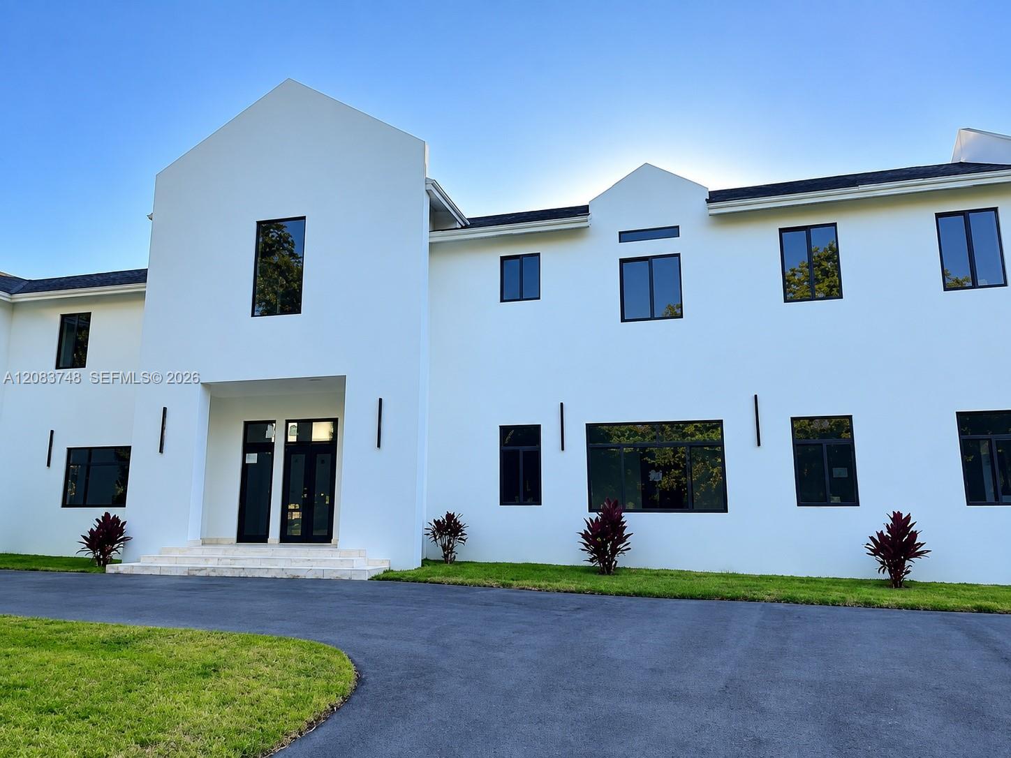 5455 SW 60th Court