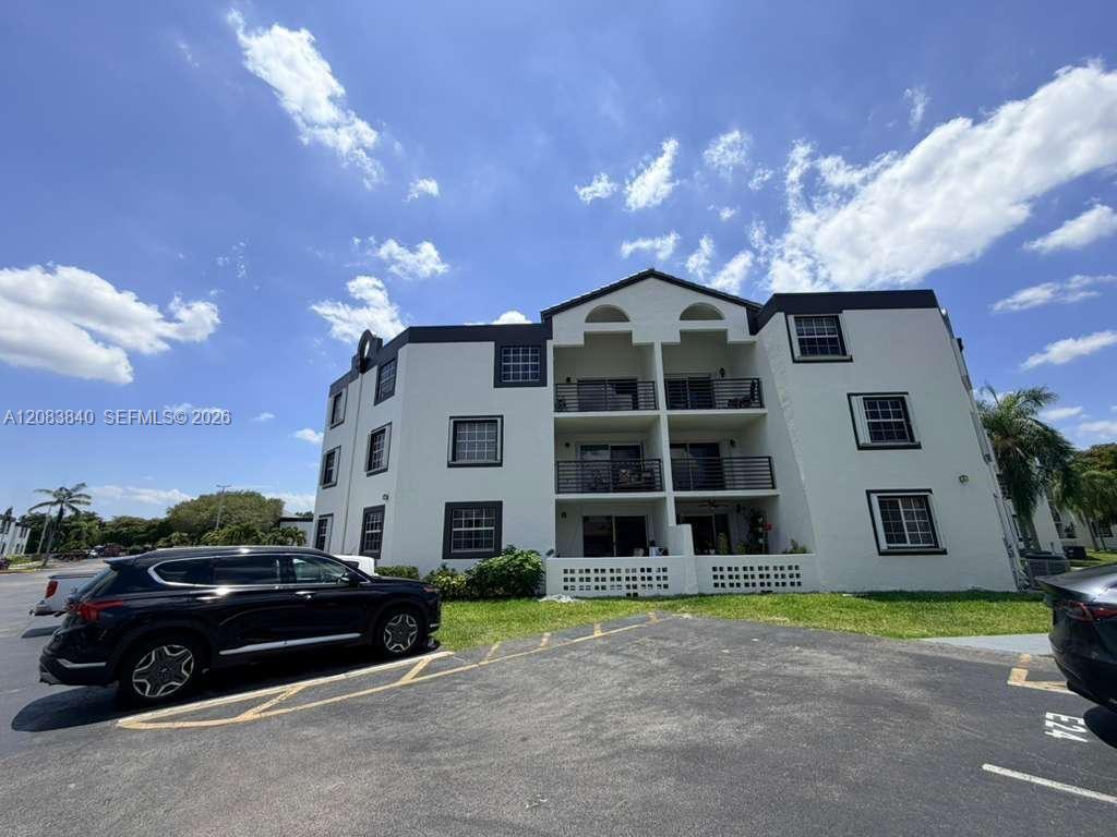 9715 Fontainebleau Boulevard