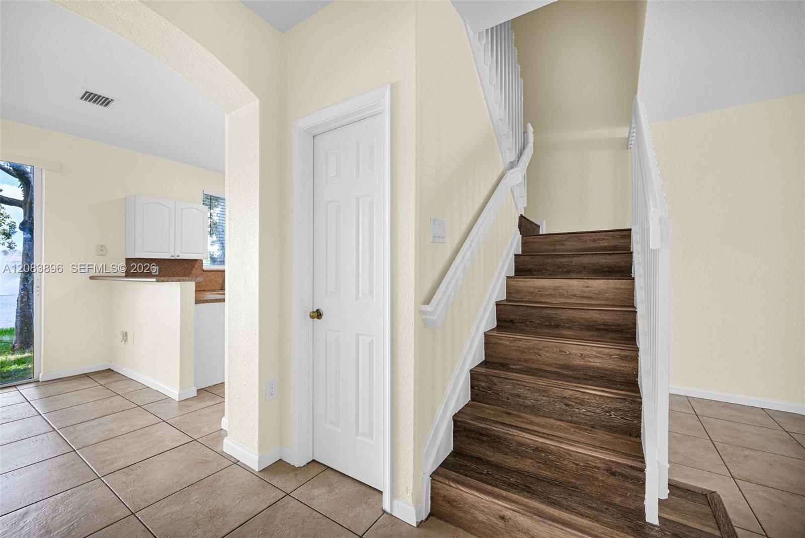2607 SE 14th Avenue