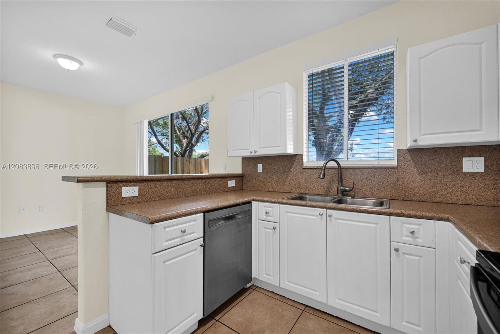 2607 SE 14th Avenue