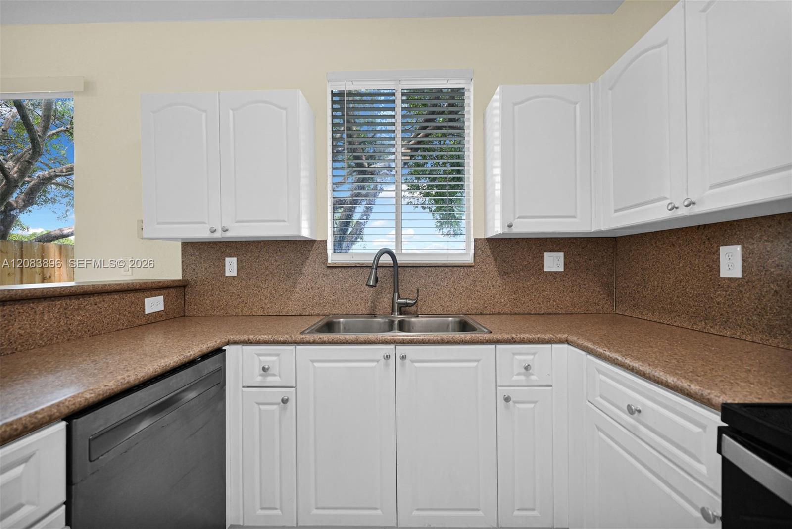2607 SE 14th Avenue