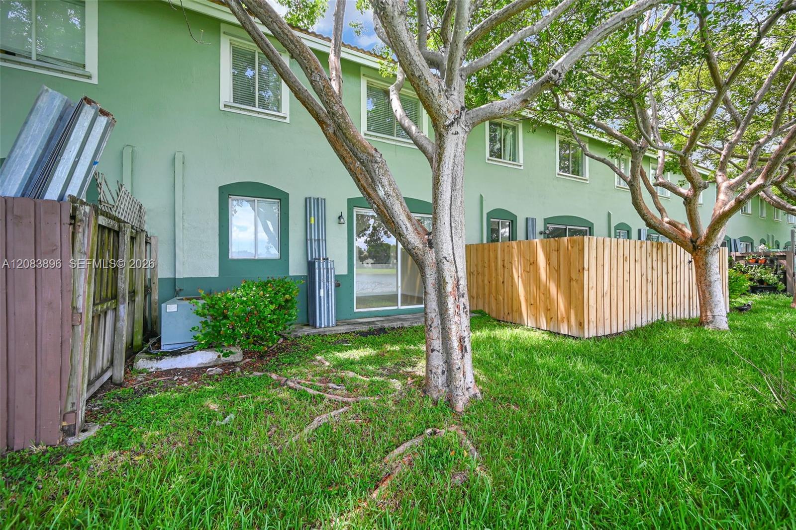 2607 SE 14th Avenue