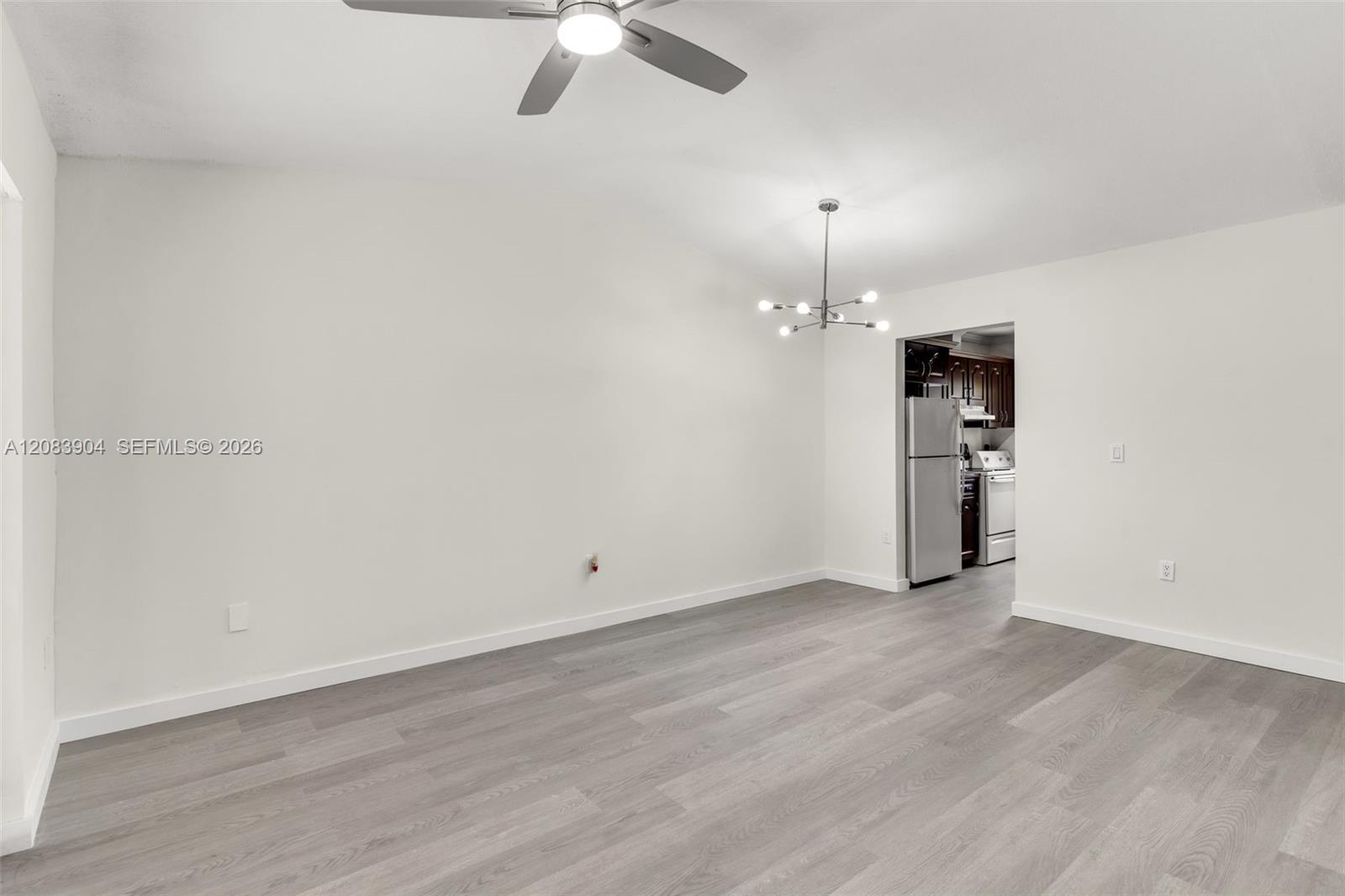 13962 SW 52 Lane
