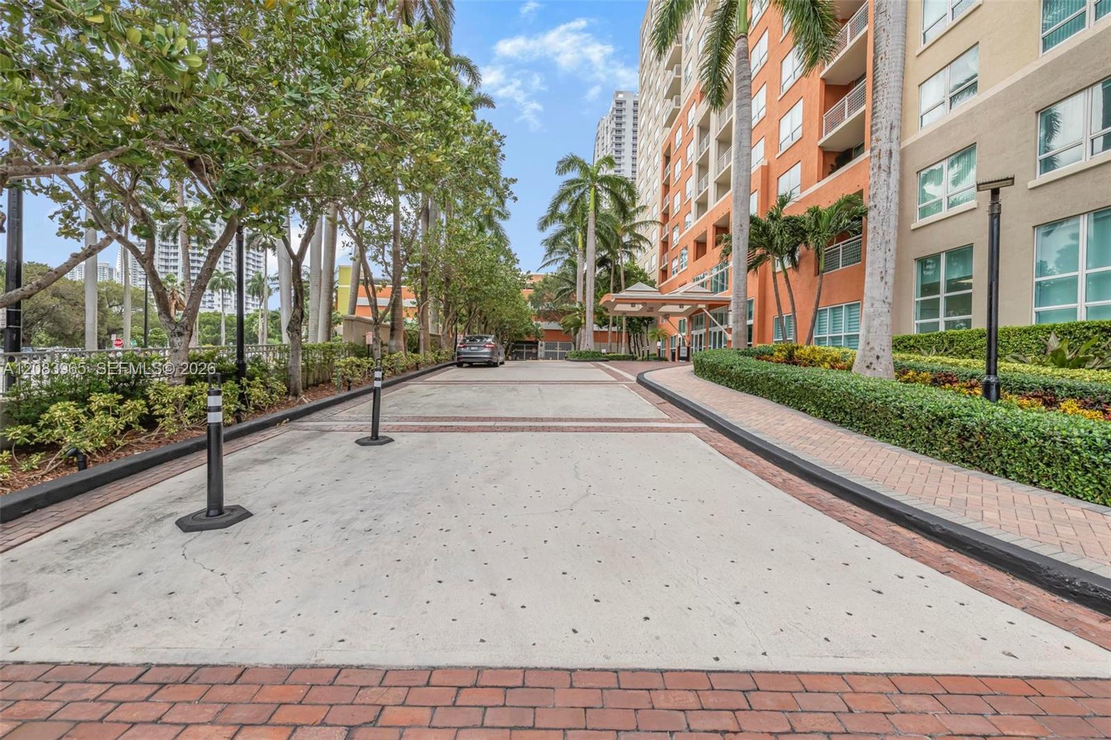 2000 N Bayshore Drive