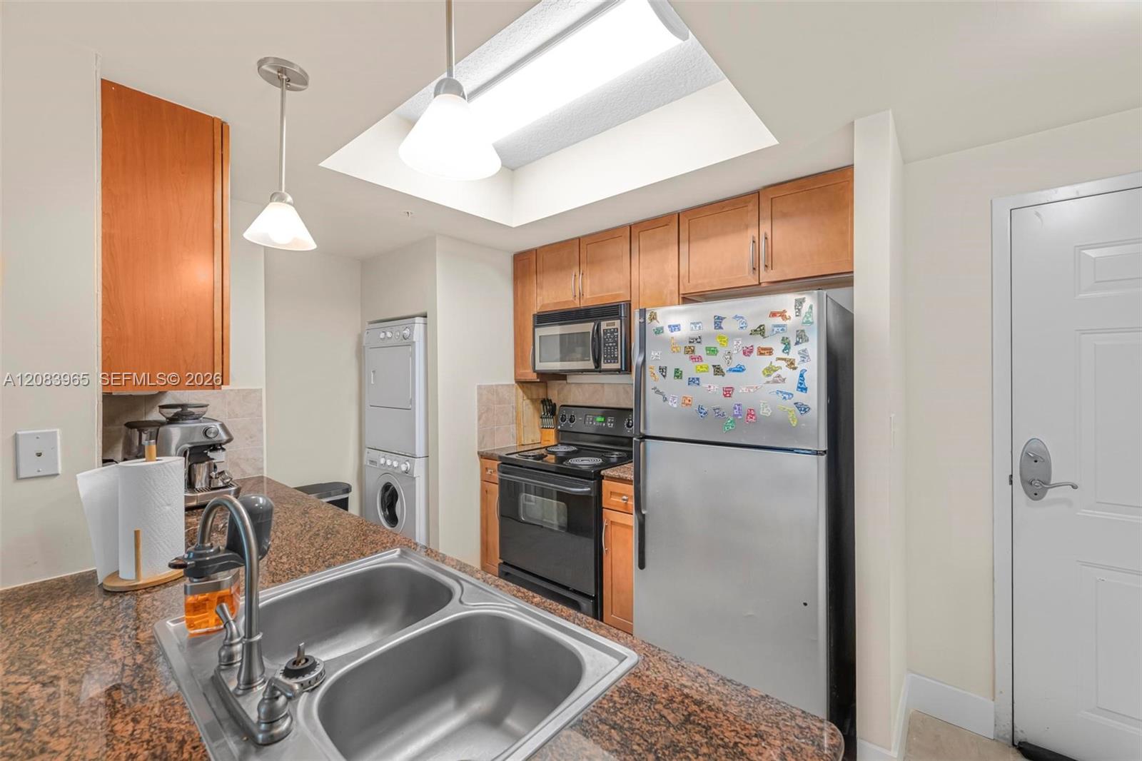 2000 N Bayshore Drive
