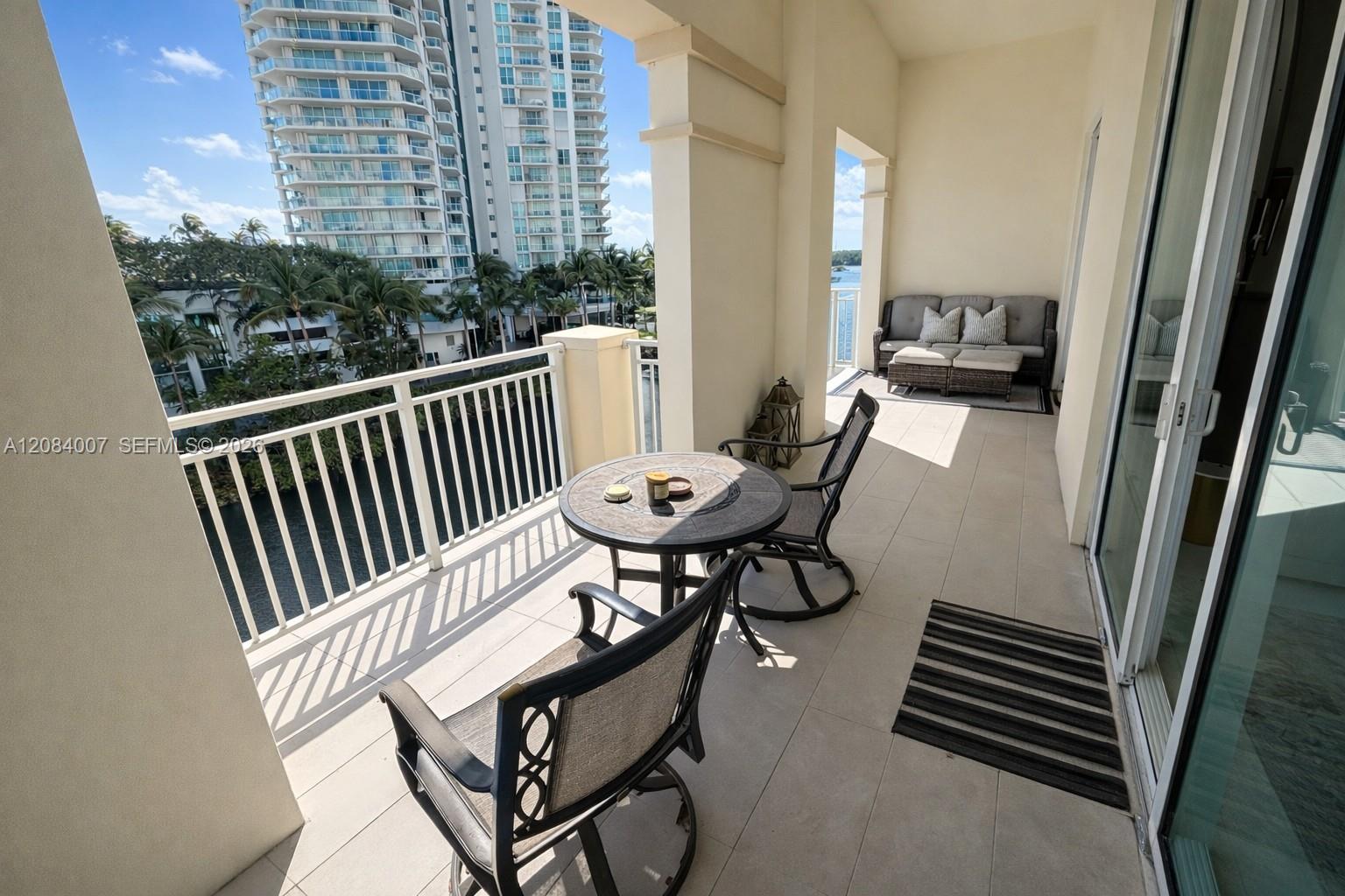 250 NE Sunny Isles Boulevard
