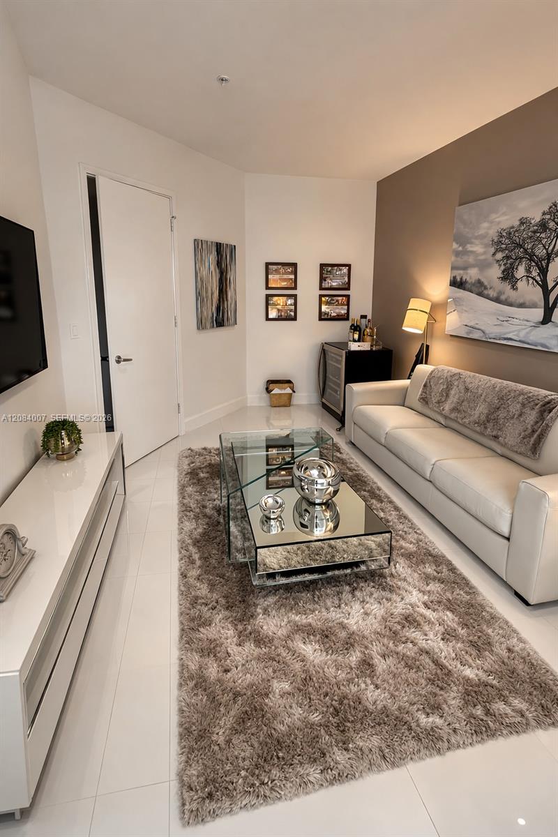 250 NE Sunny Isles Boulevard