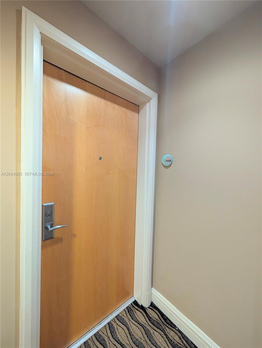 253 NE 2nd Street