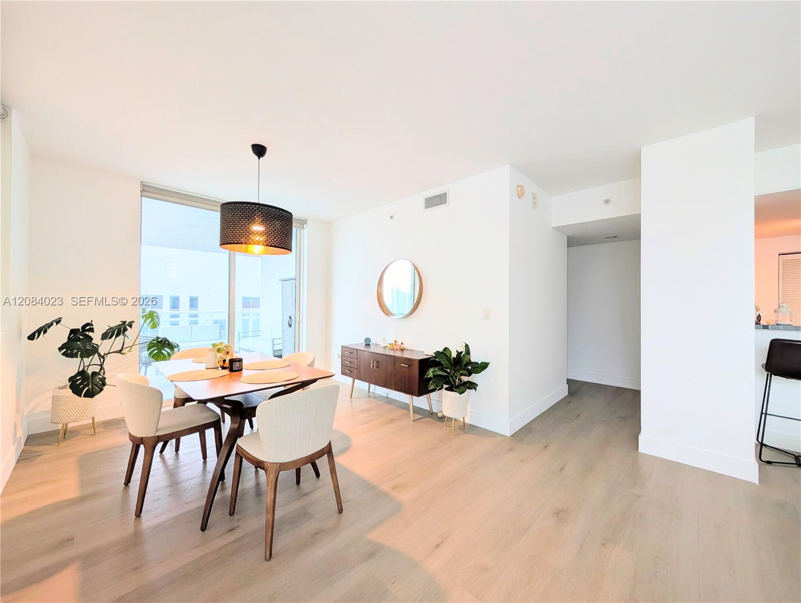 253 NE 2nd Street