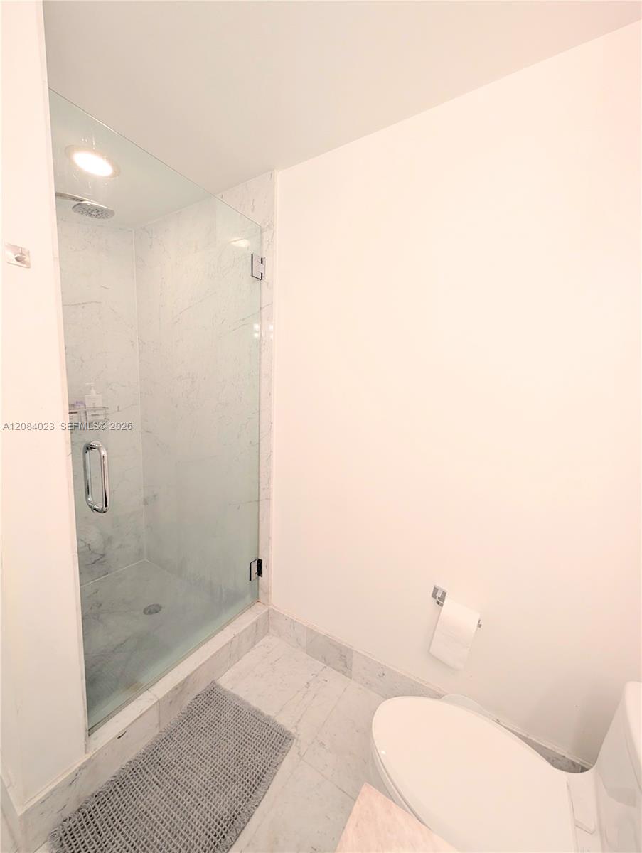 253 NE 2nd Street