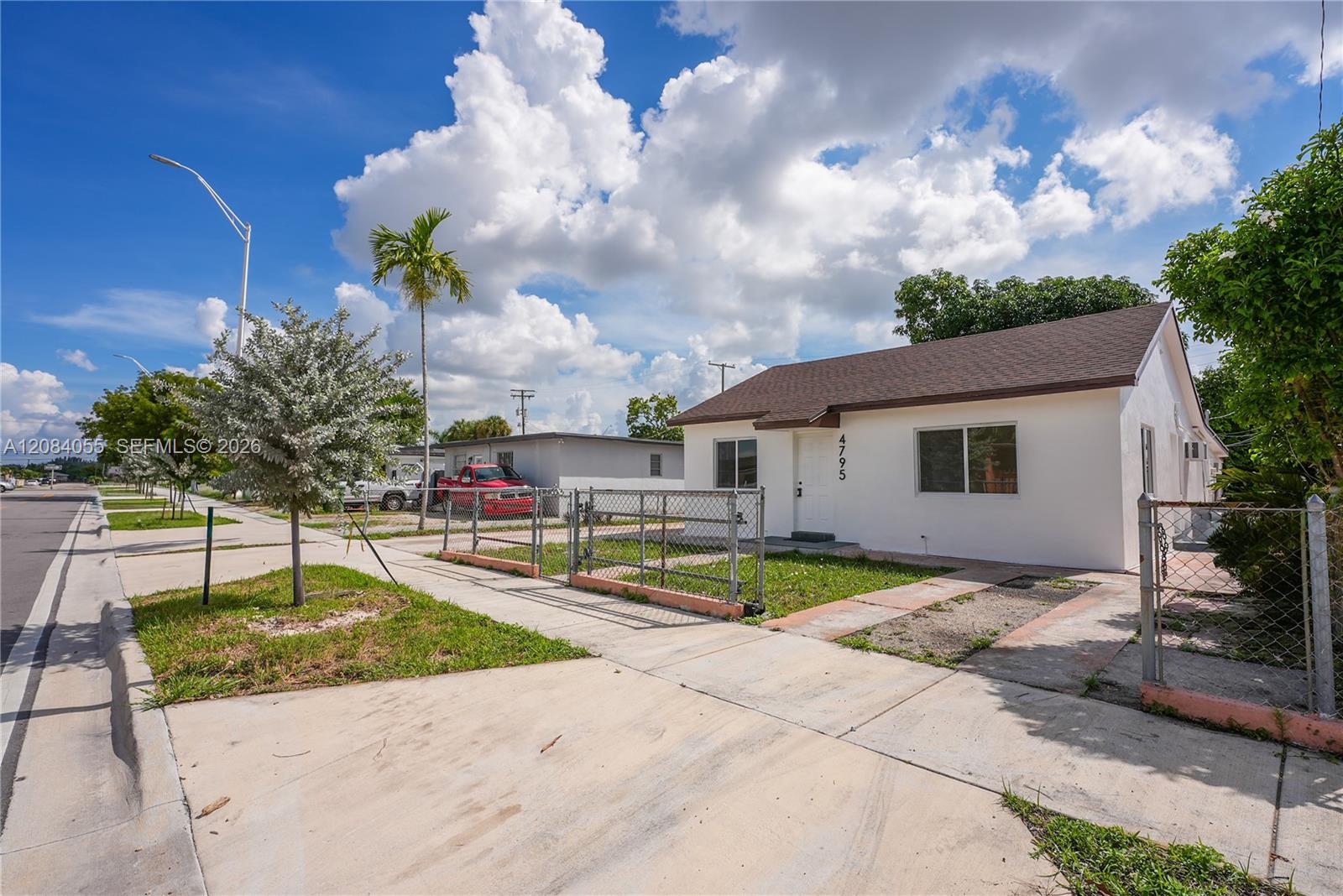 4795 E 8th Court