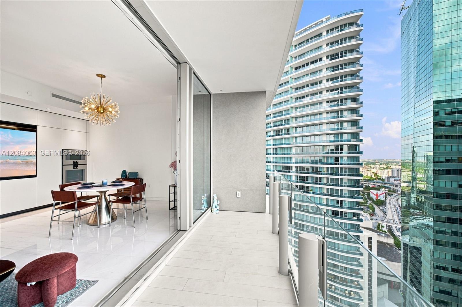 300 Biscayne Blvd Way