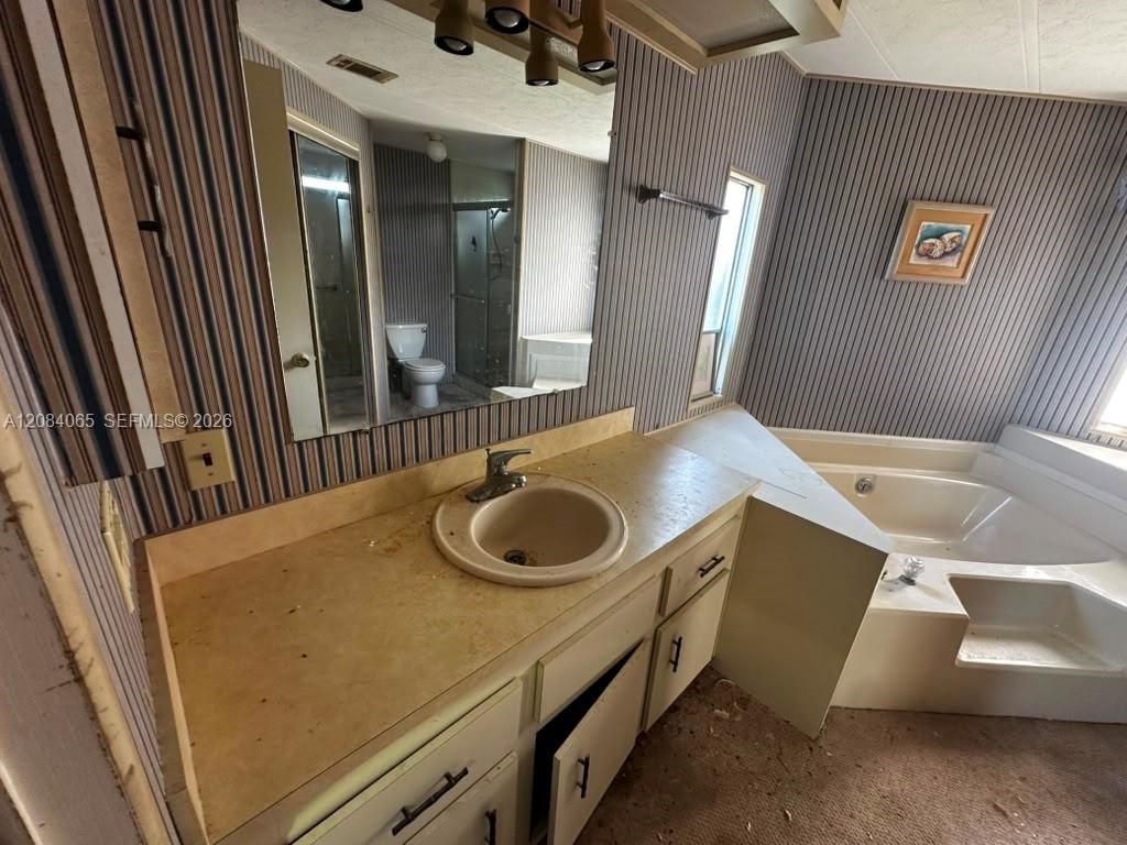 47008 Aquadilla Bay gallery image #14