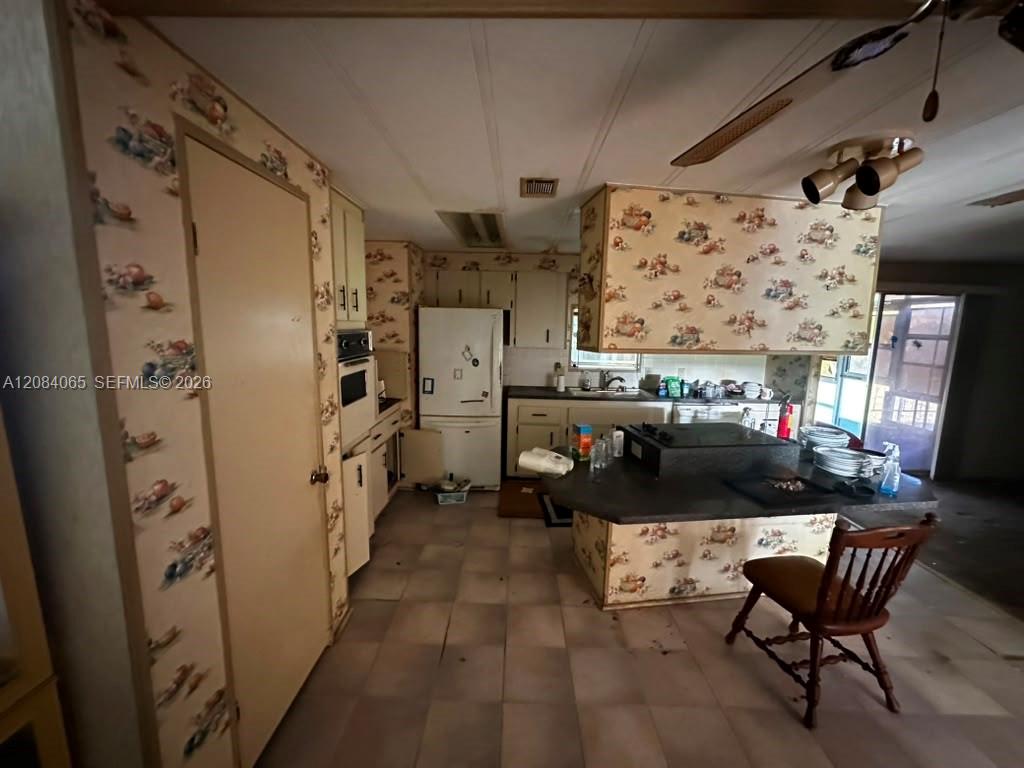 47008 Aquadilla Bay gallery image #34