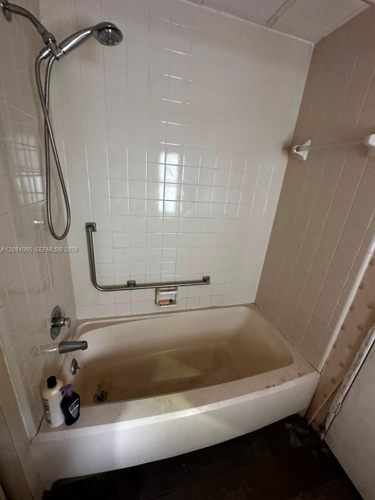 47008 Aquadilla Bay gallery image #51