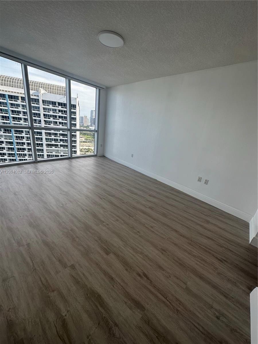 1750 N Bayshore Drive