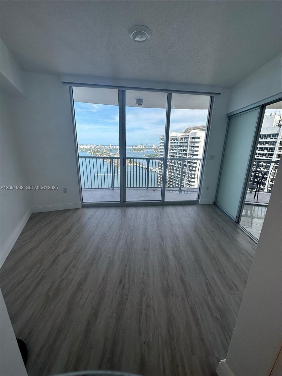 1750 N Bayshore Drive