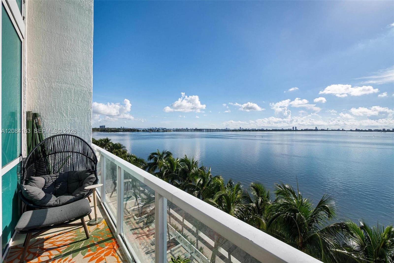 665 NE 25th Street