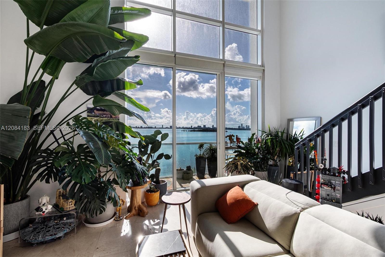 665 NE 25th Street