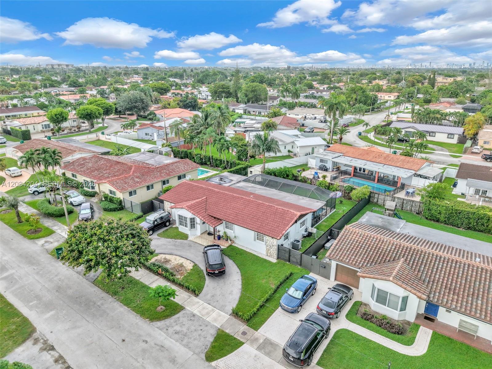 2211 SW 98th Place