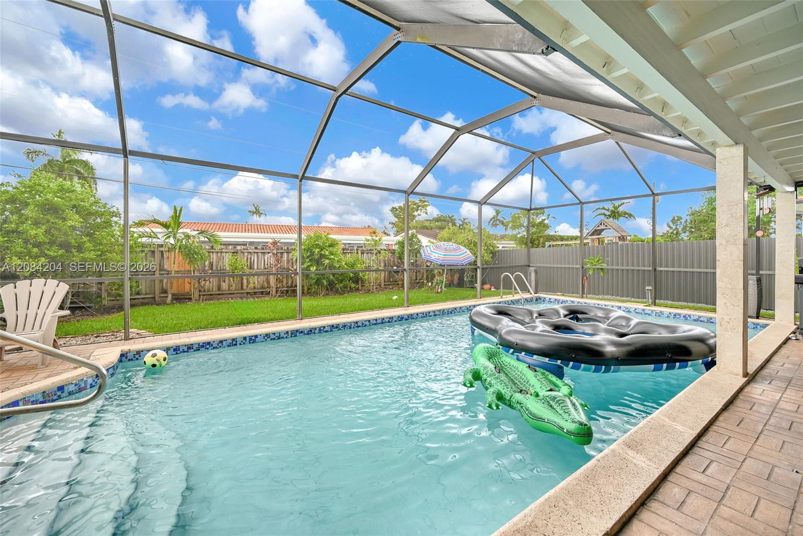 2211 SW 98th Place