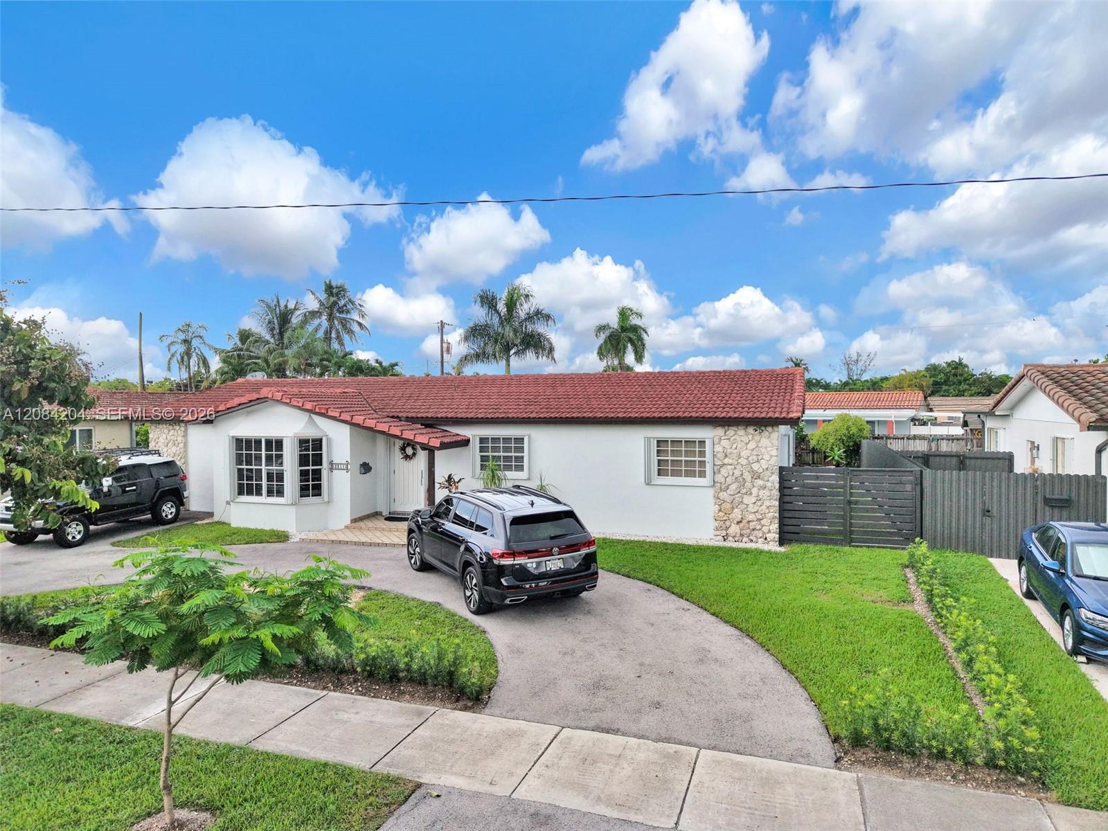 2211 SW 98th Place