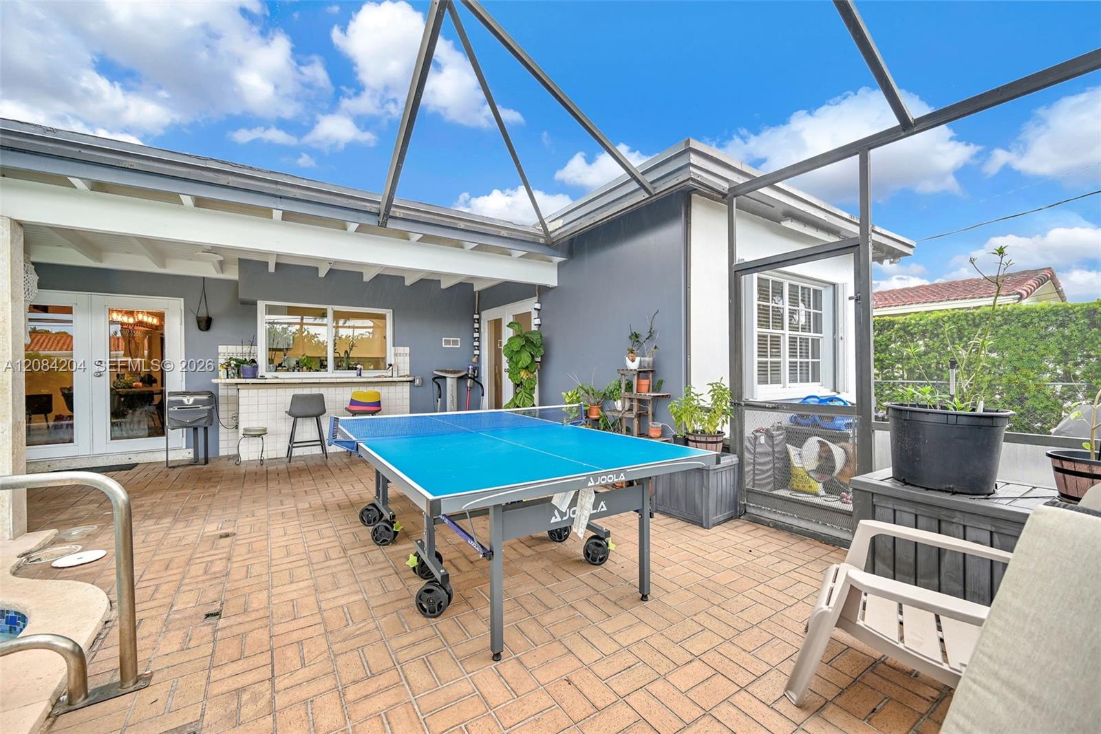 2211 SW 98th Place